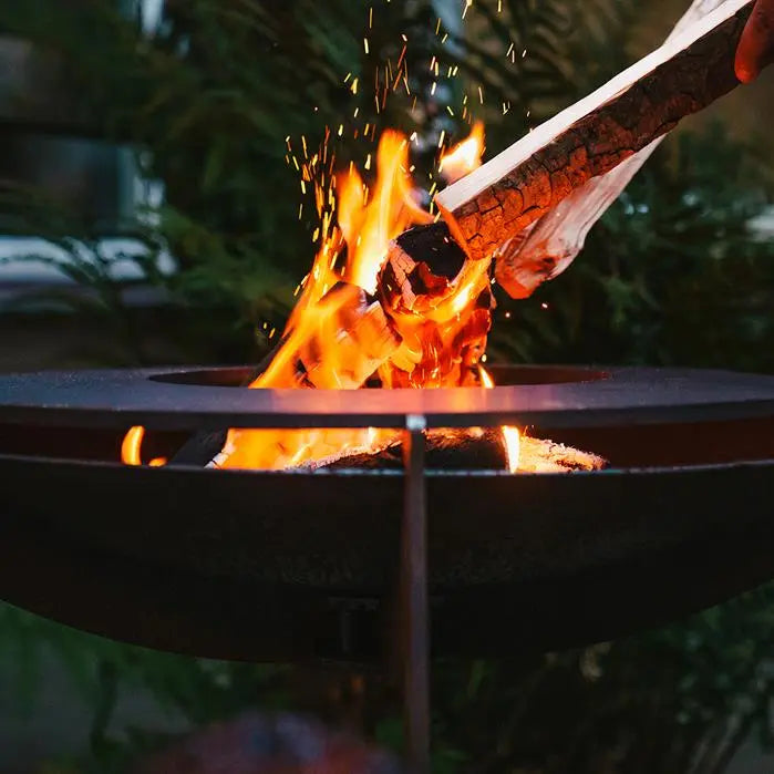 Grill mit Standfüßen, Grillrost & Plancha - Aquigarden